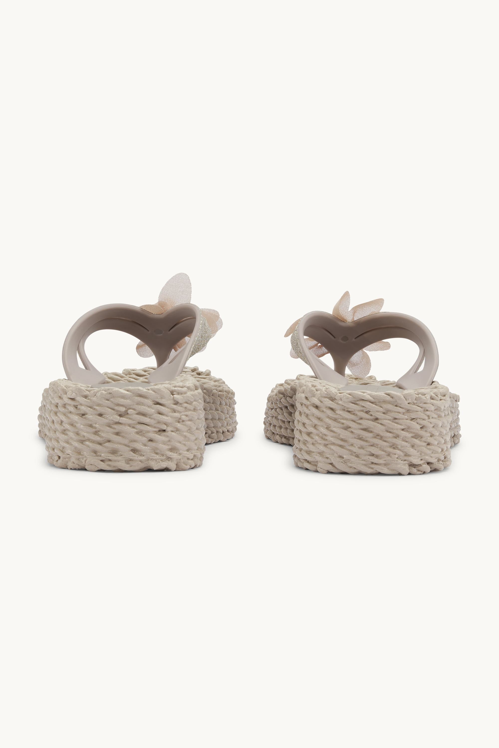 Flip Flops with Flower - Atmosphere