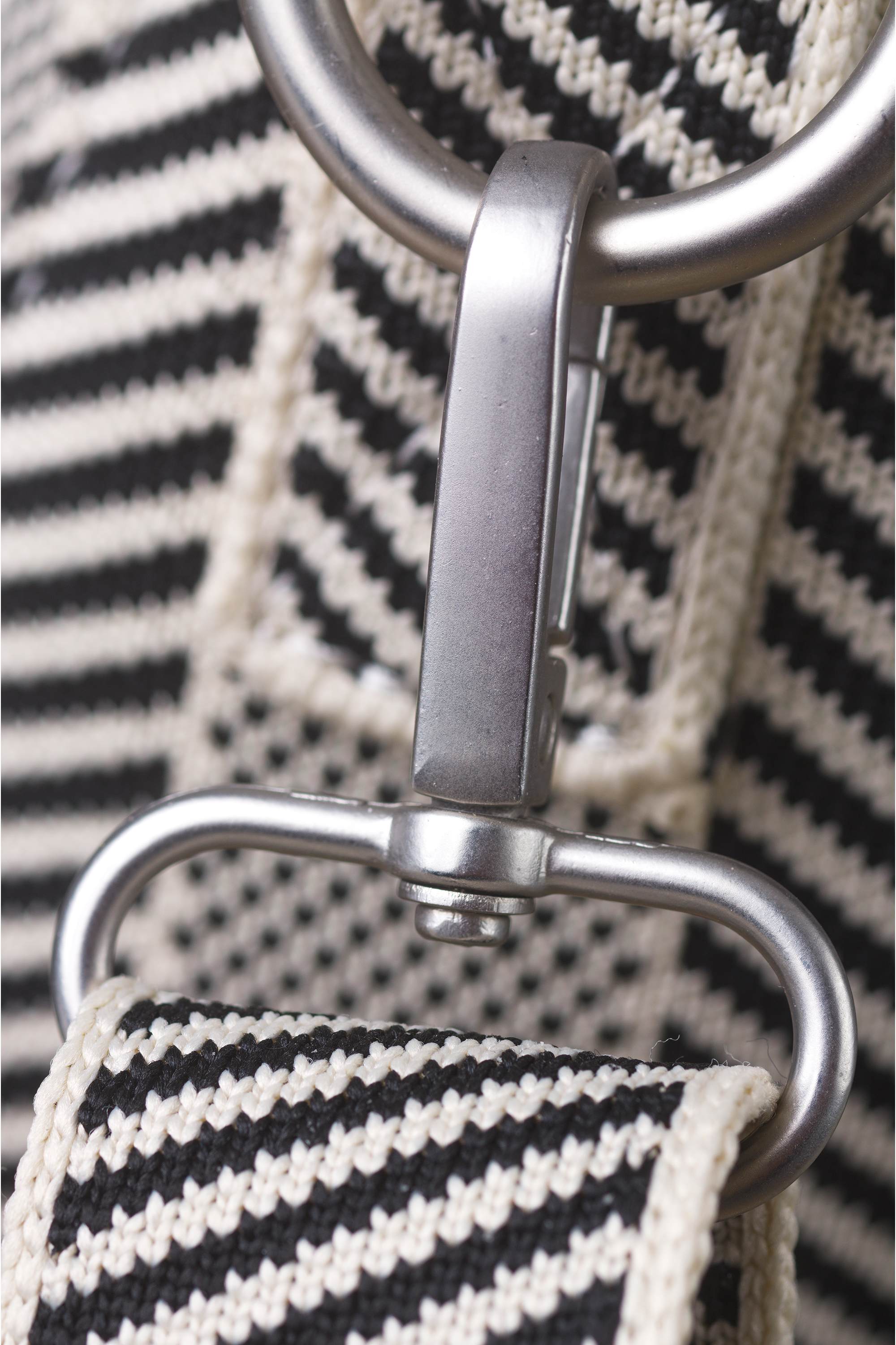 Knitted Crossbody Bag - Milk Creme Black