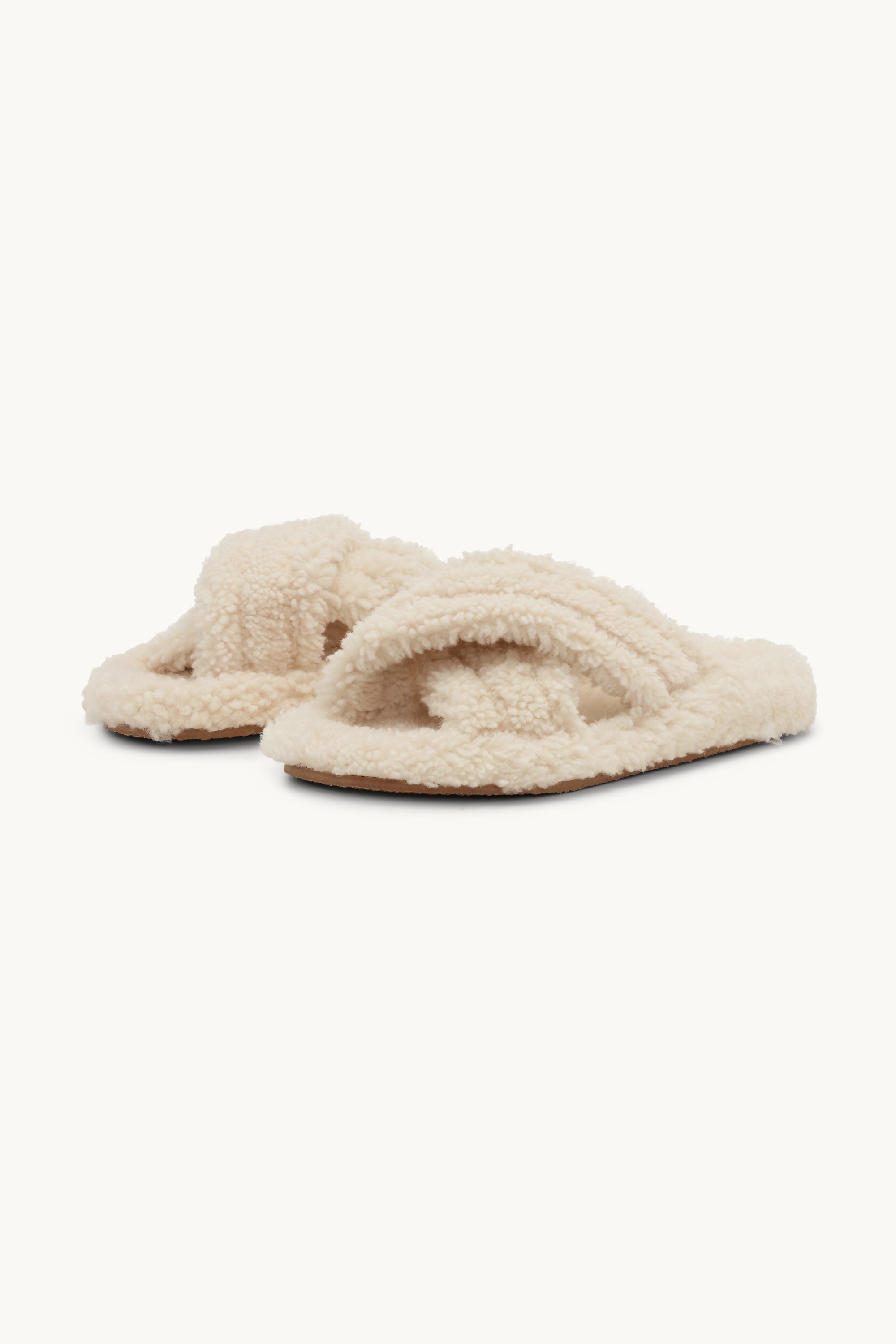 Curly Cross Slipper - Milk Creme
