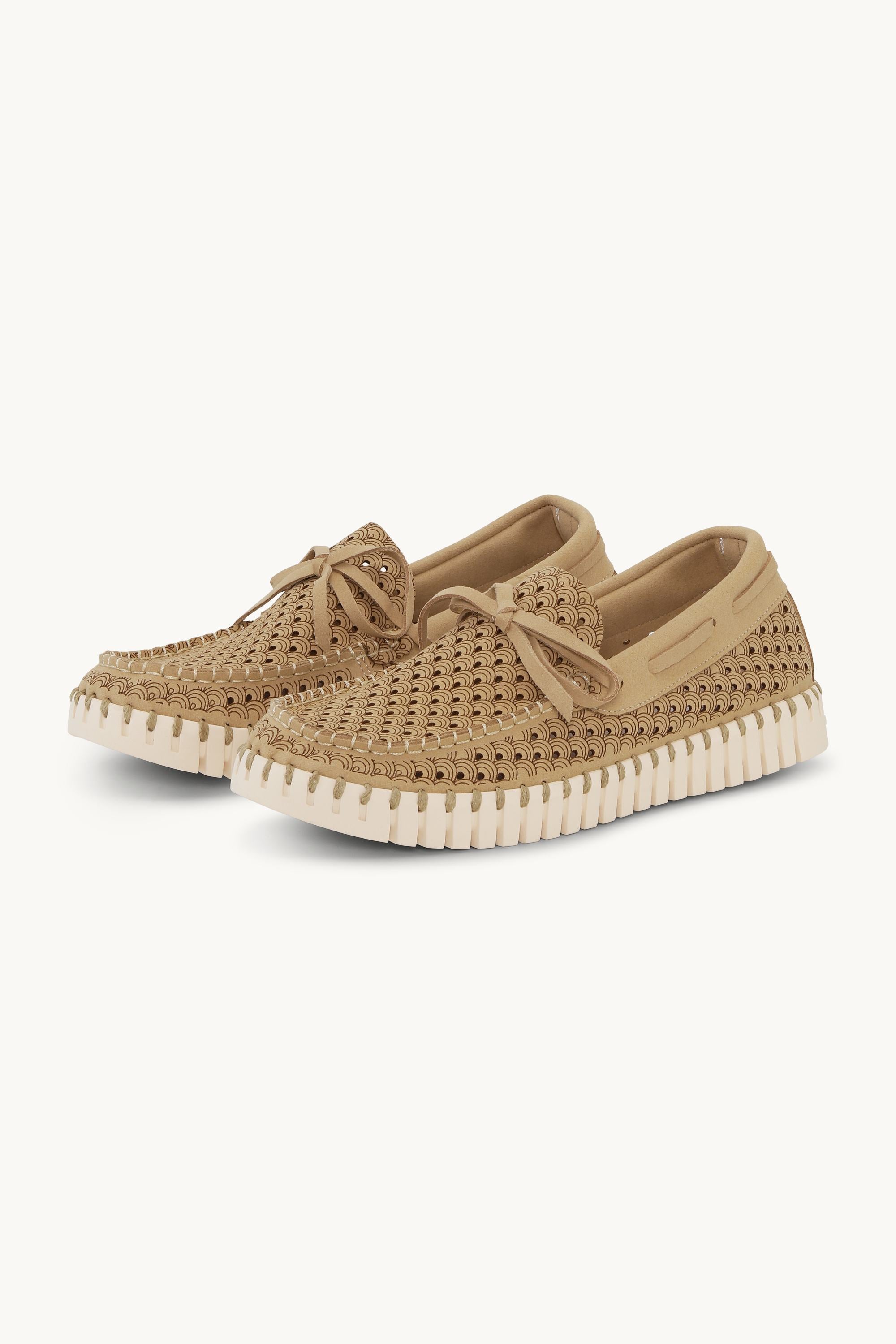 Tulip Sailor Shoe - Latte Pearled Ivory