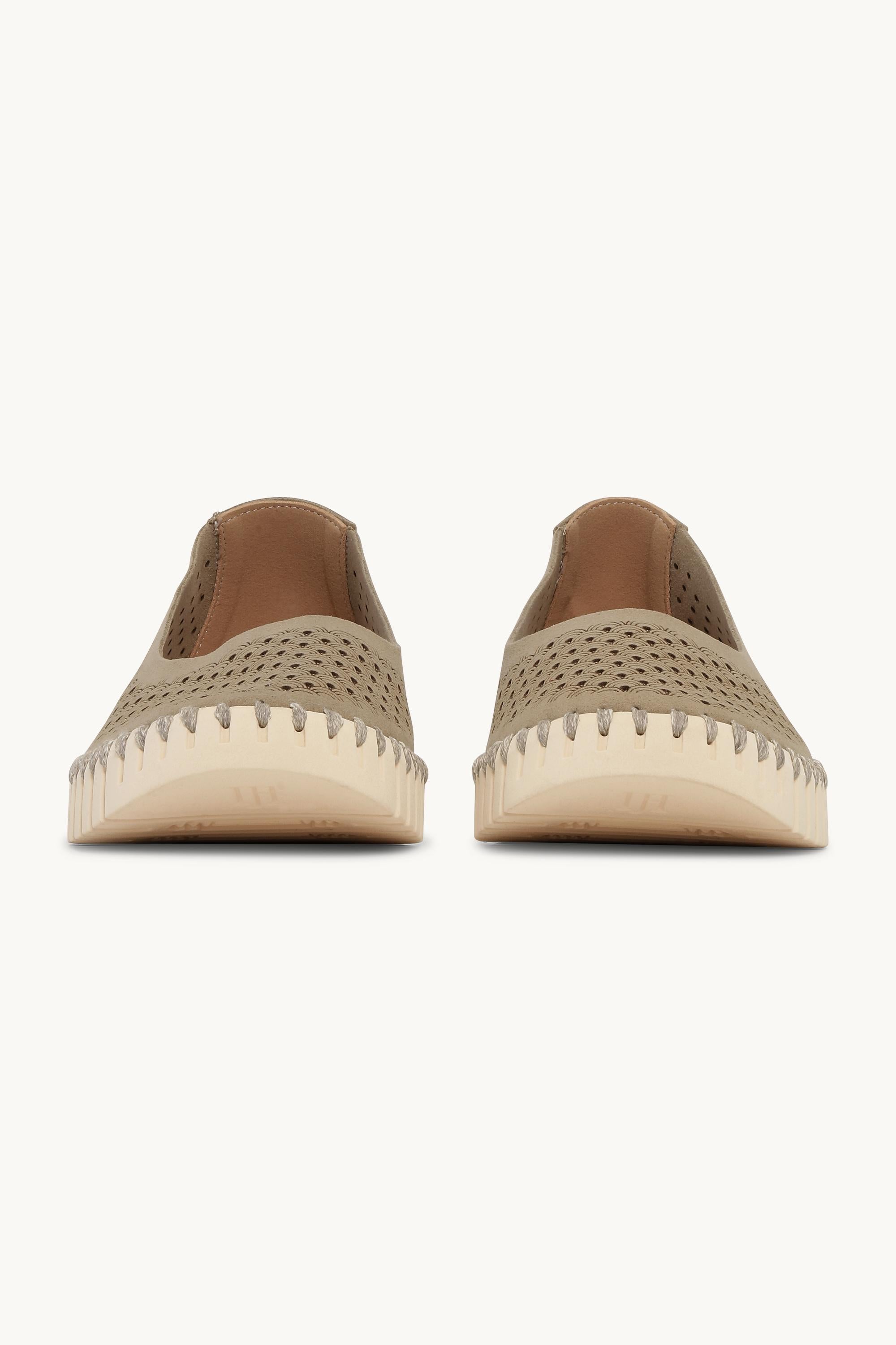 Ballerinasko - Coriander Pearled Ivory