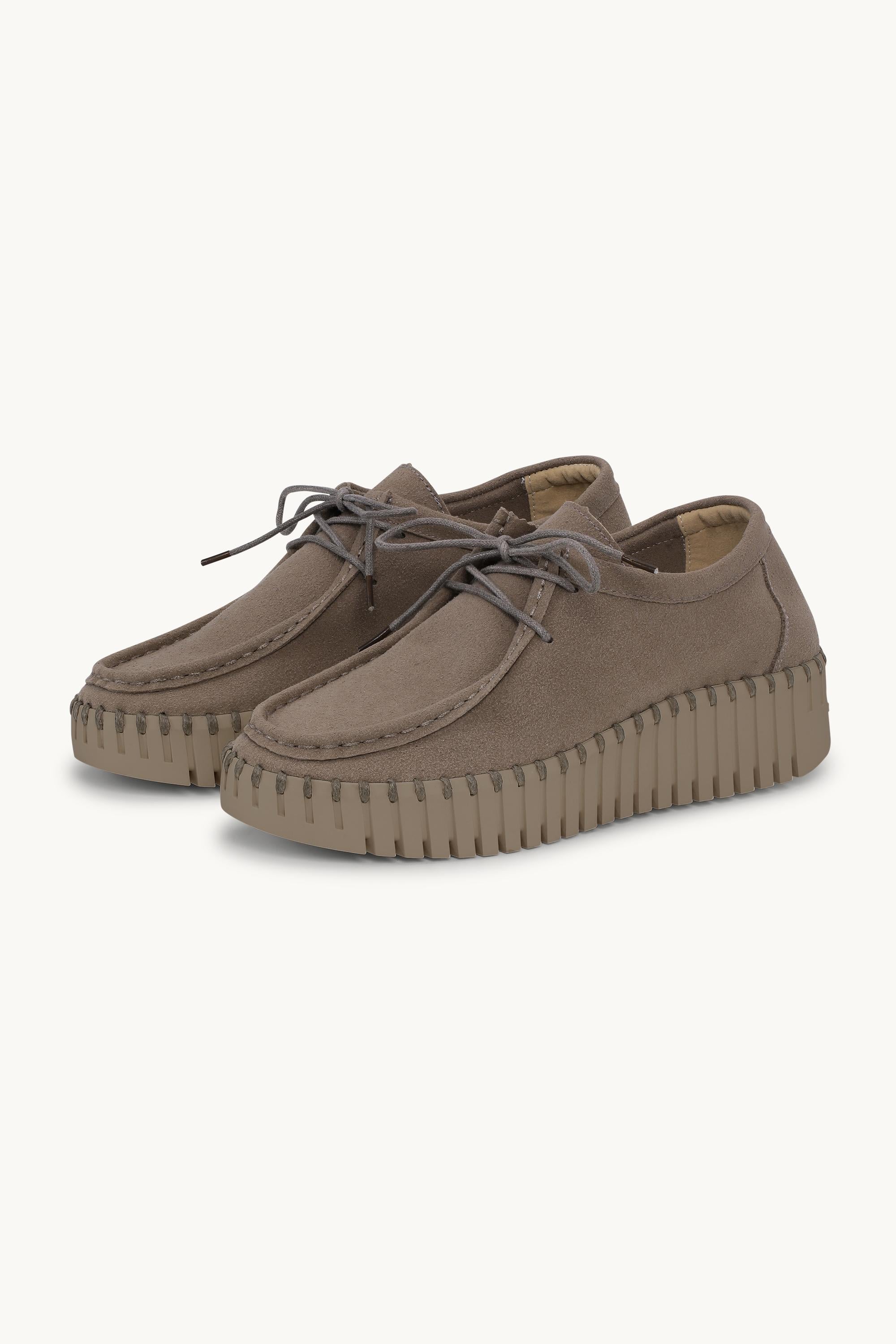 Tulip Shoe - Falcon Falcon