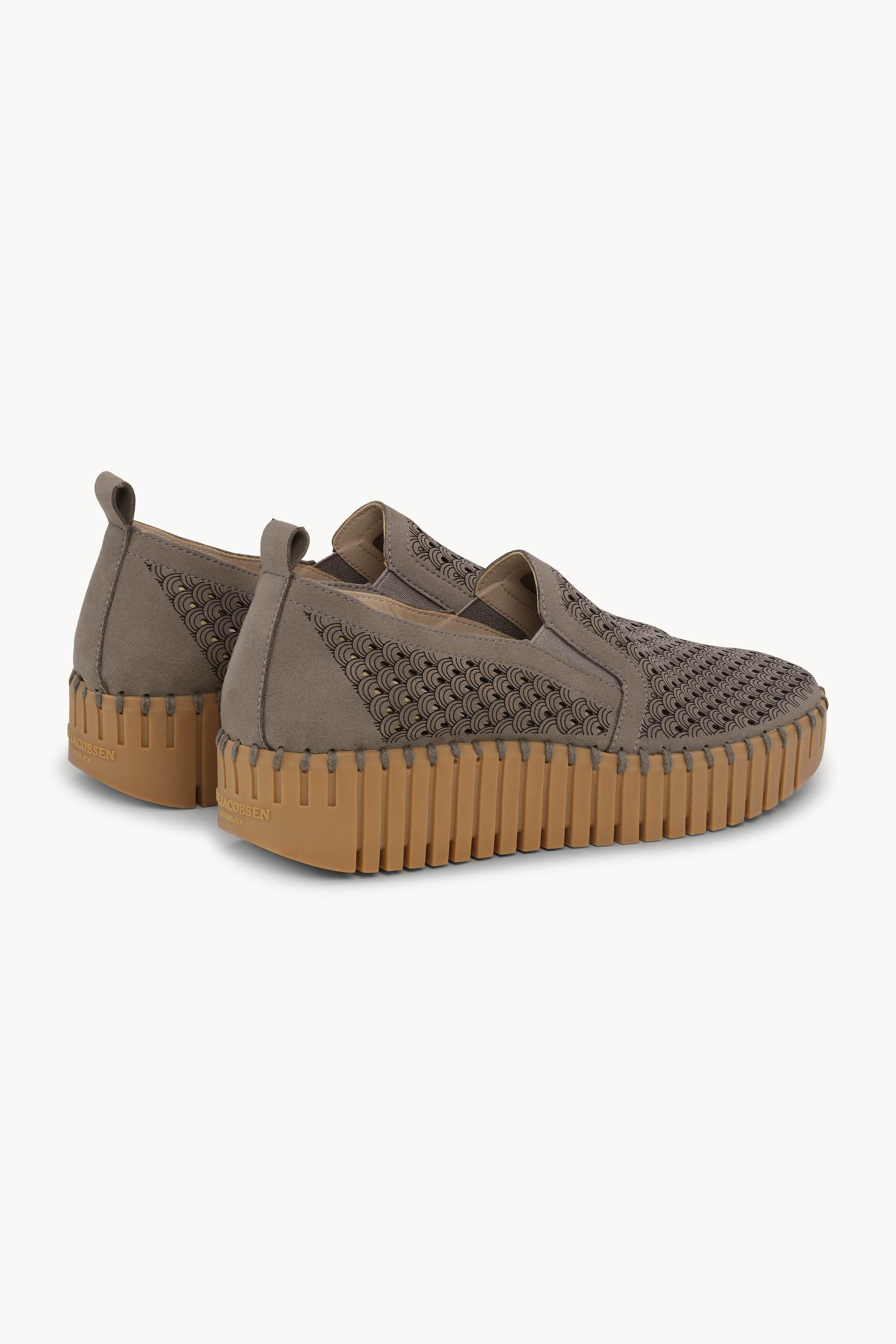 Tulip Slip-On - Wheat Mocca