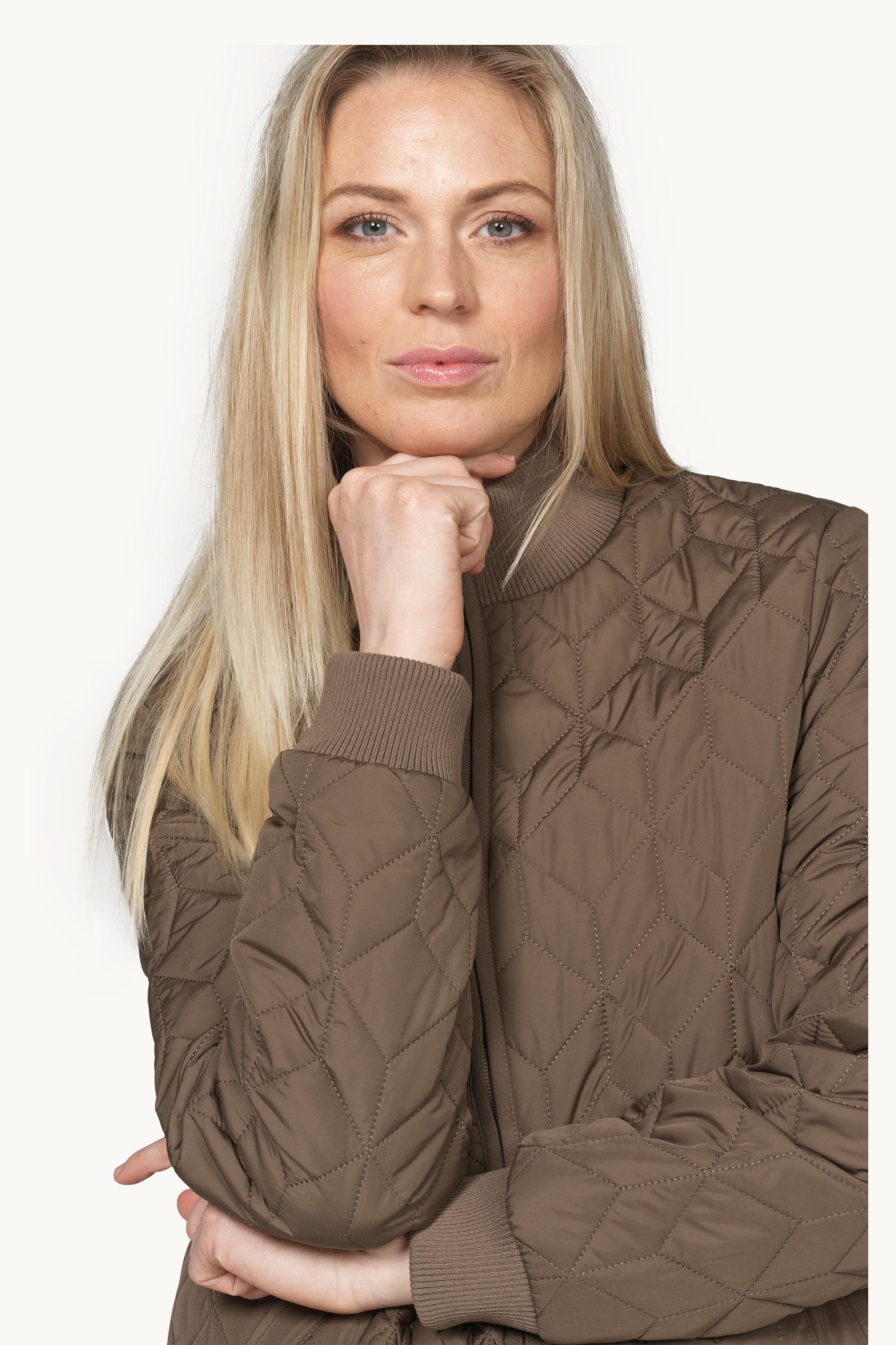 Lang Quiltet Jakke - Mud