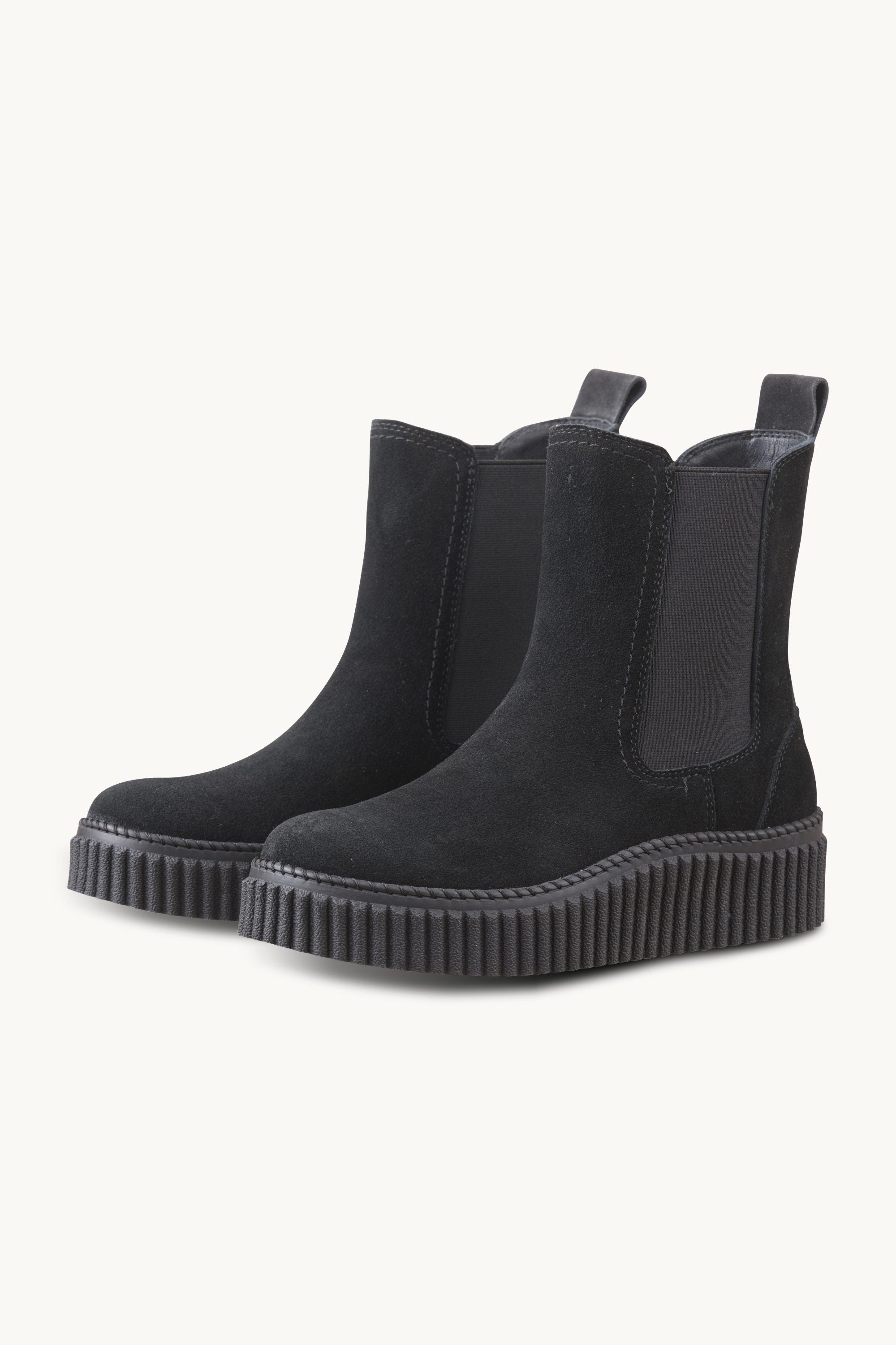 Chelsea Boots - Black Black