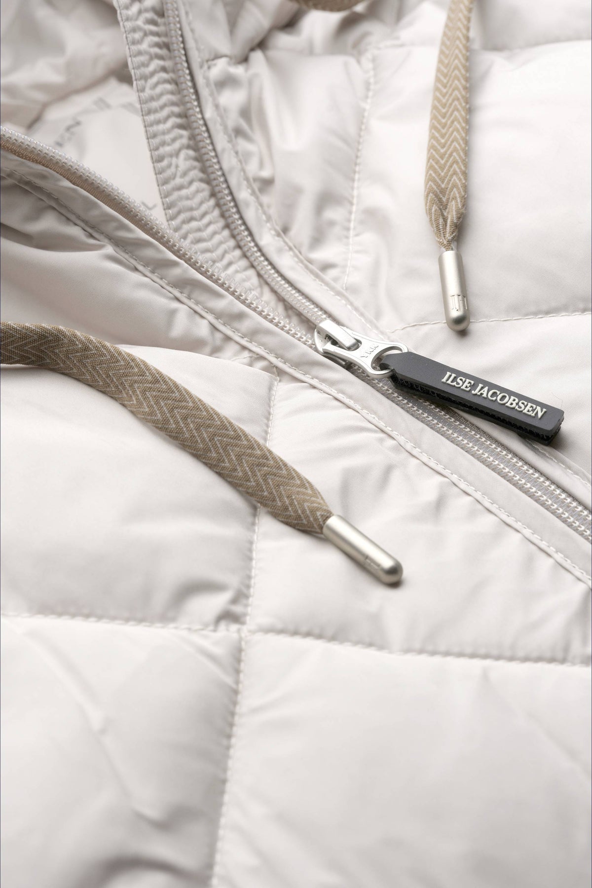 Vattert Vest - Silver Grey