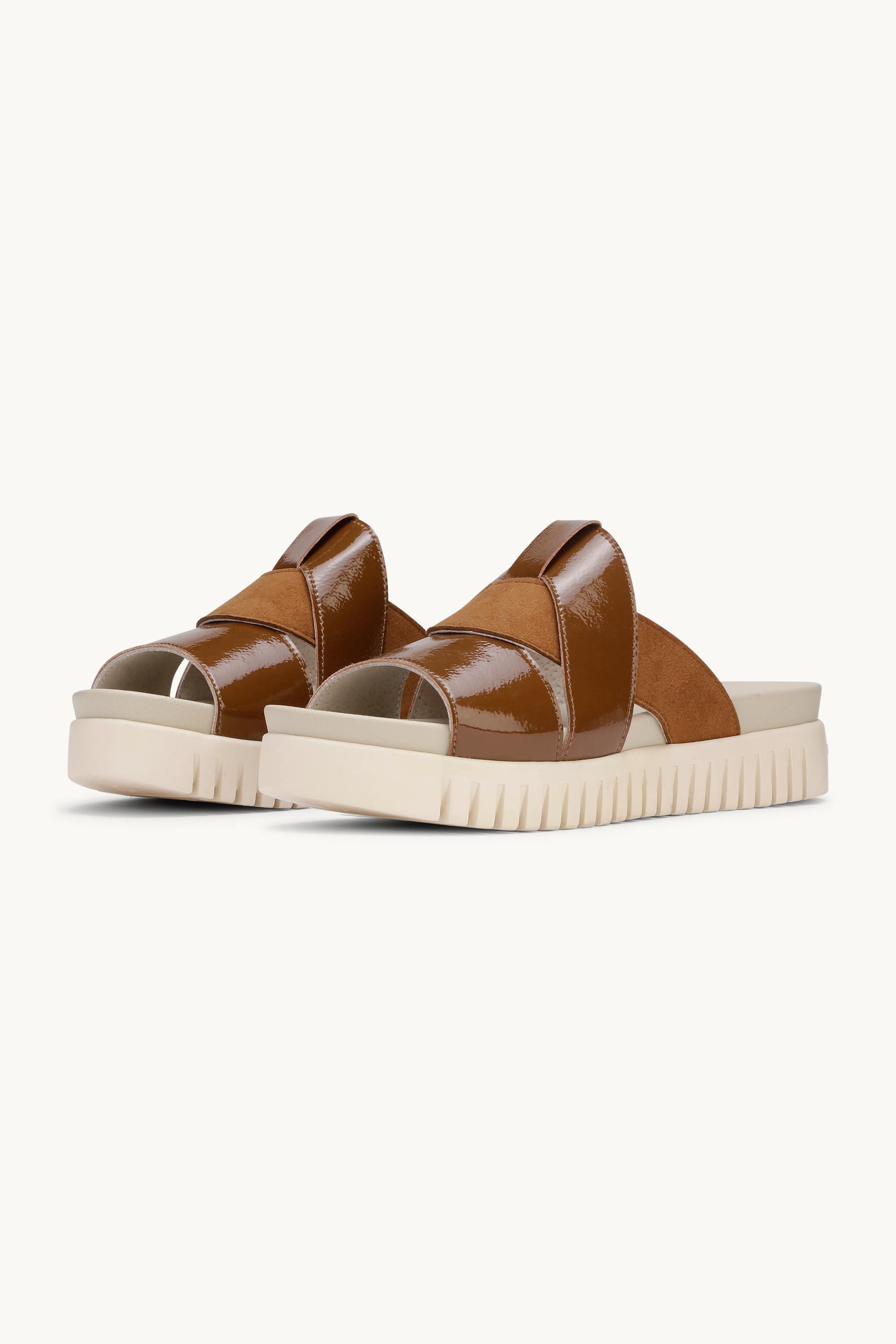 Sandals - Walnut