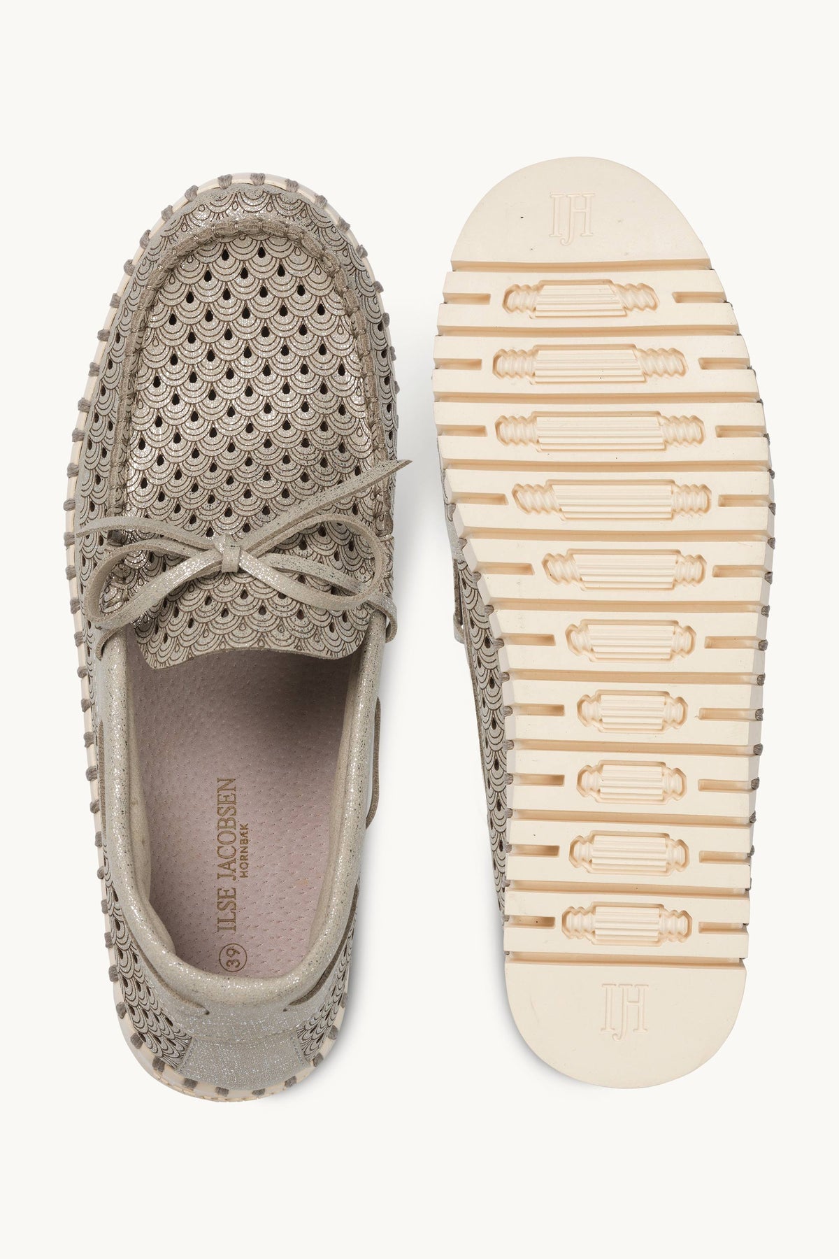 Tulip Sailor Shoe Glitter - Silver Pearled Ivory