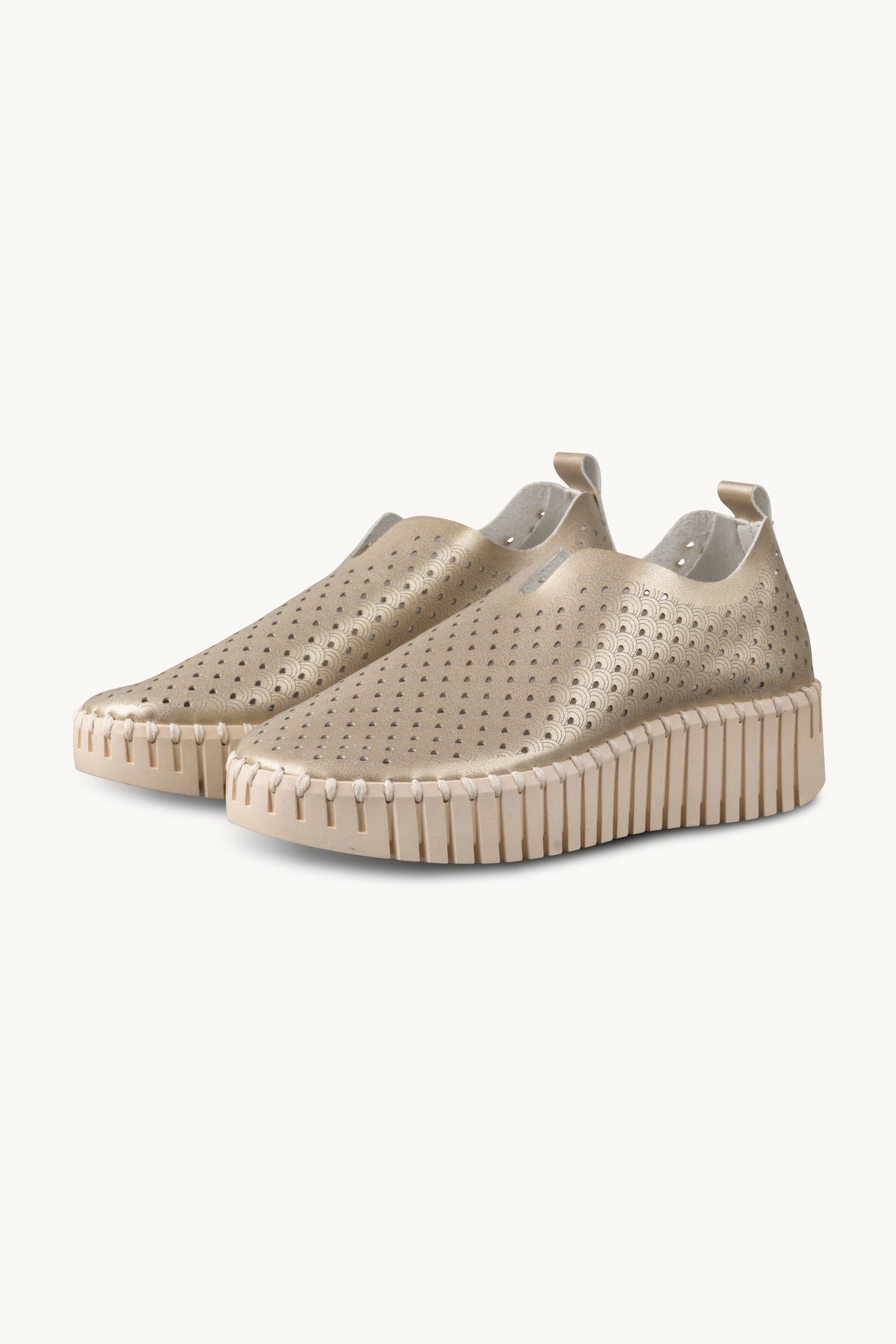 Tulip Slip-On Wedge - Platin Pearled Ivory