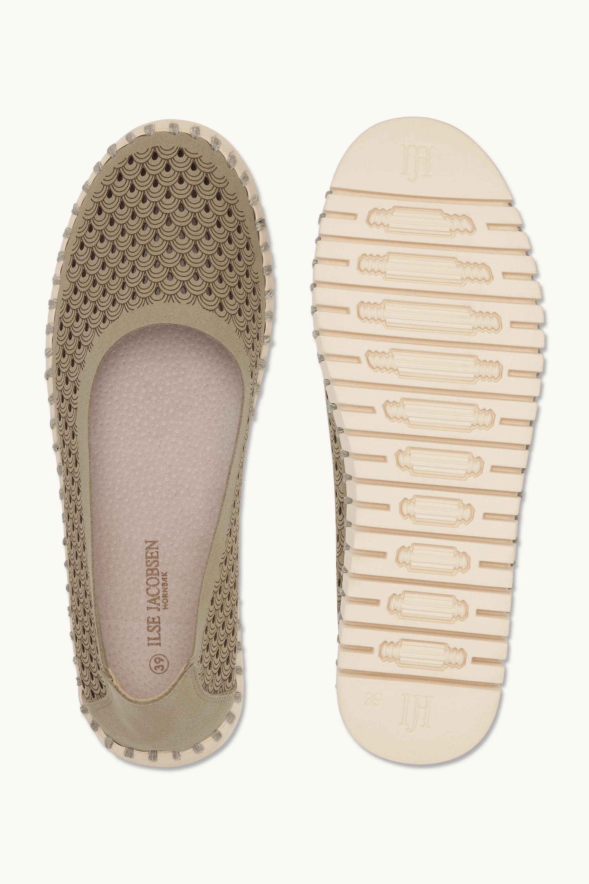Ballerinasko - Coriander Pearled Ivory