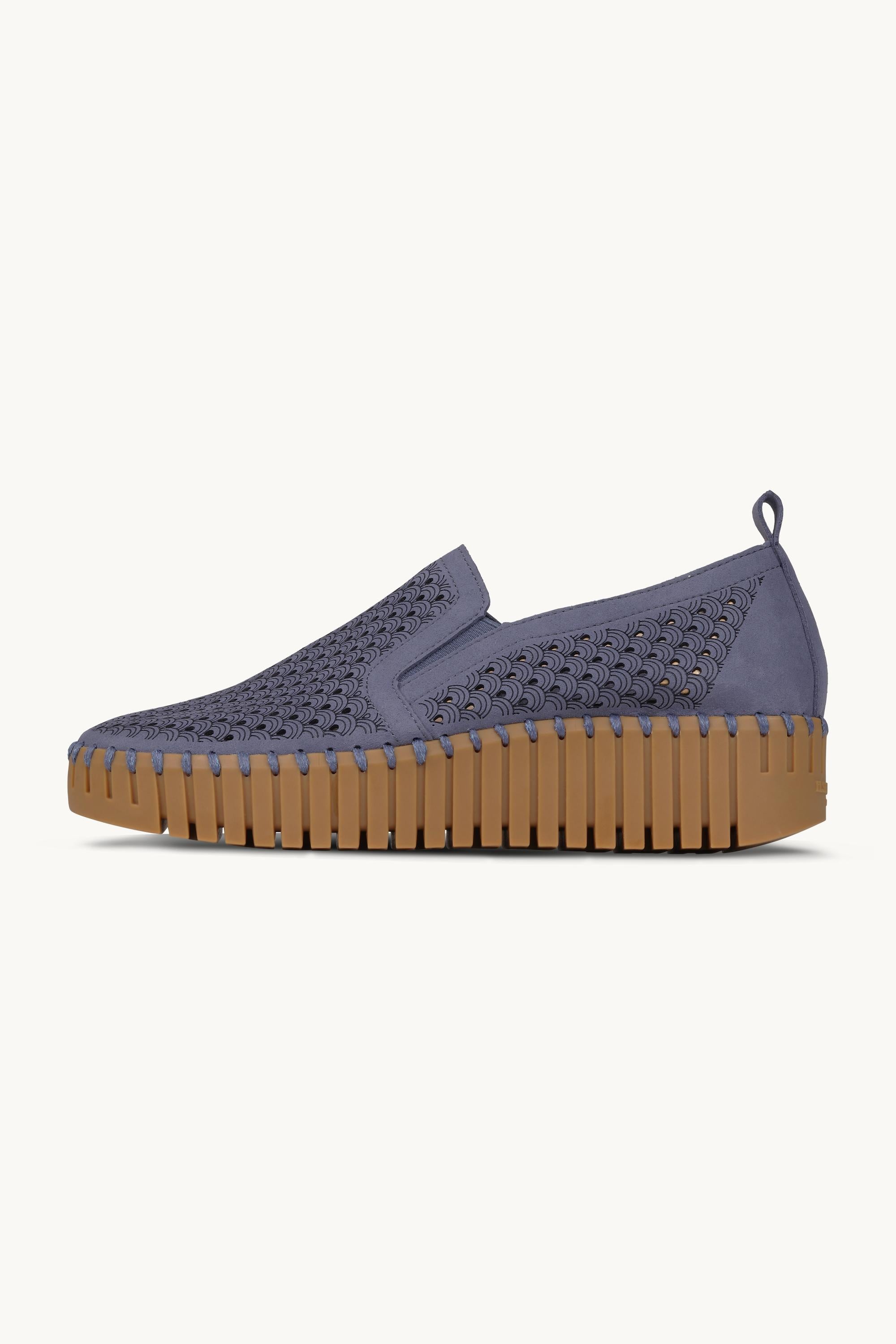 Tulip Slip-On - Ombre Blue Mocca