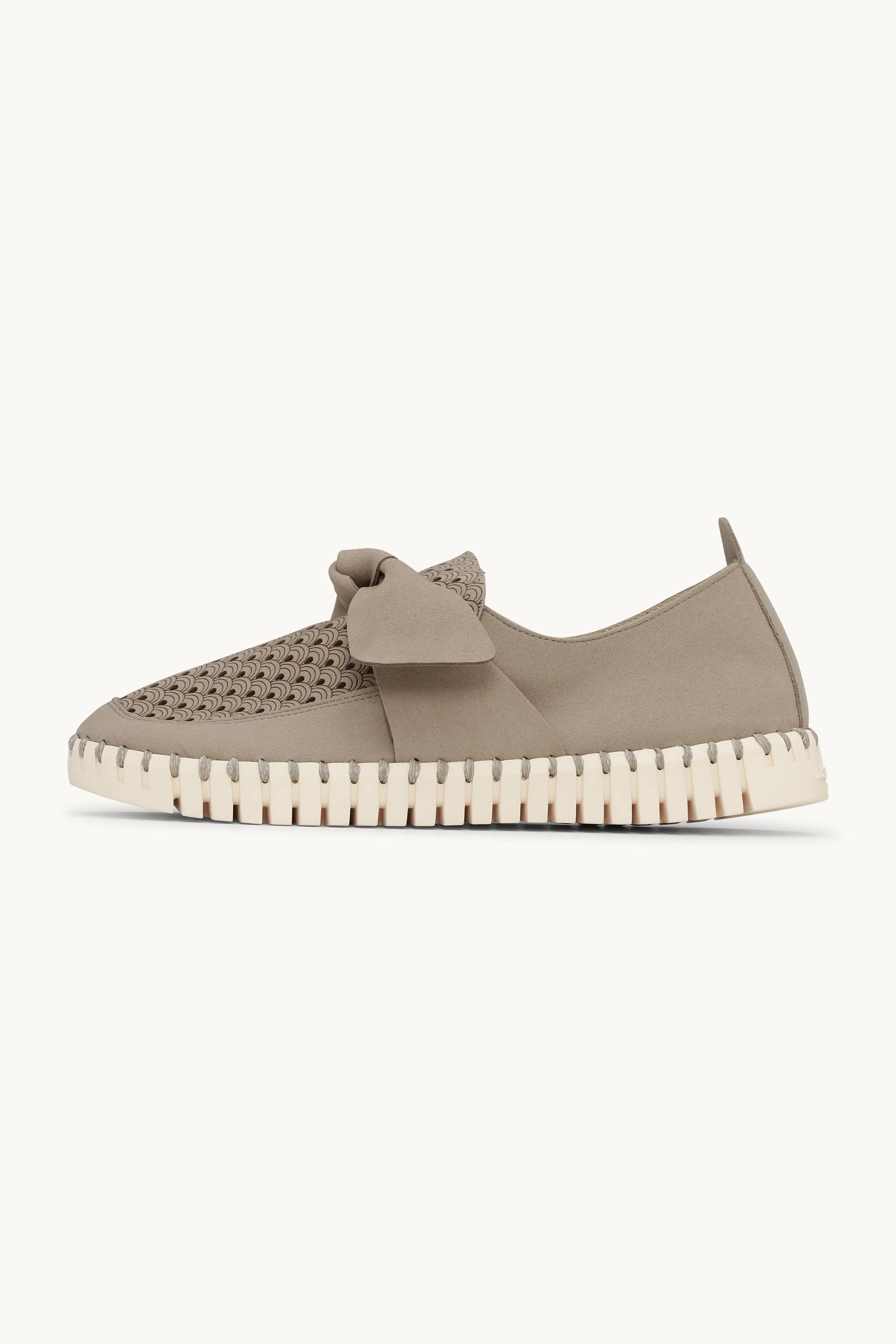 Tulip Loafer - Coriander Pearled Ivory