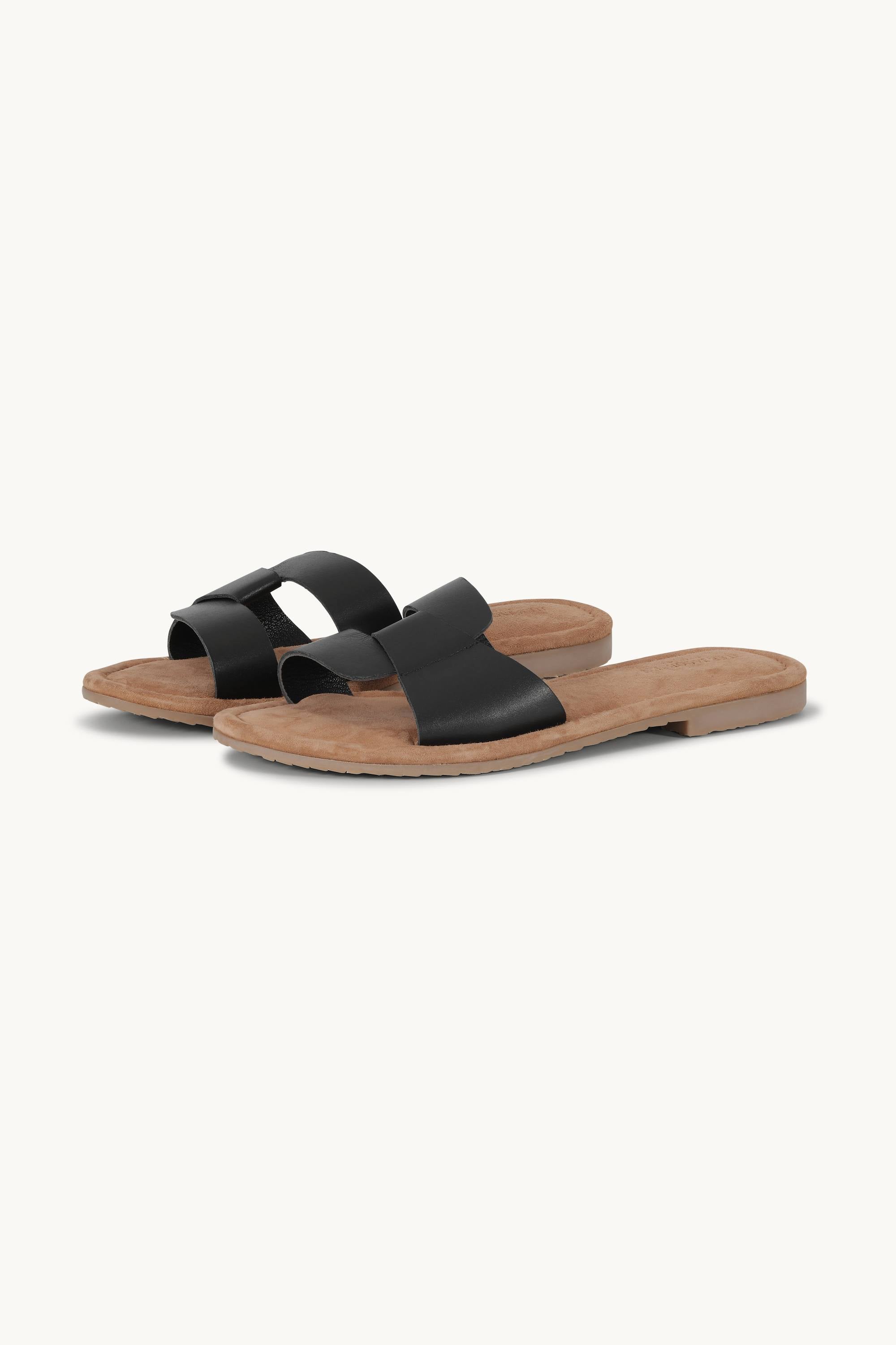 Leather Sandal - Black